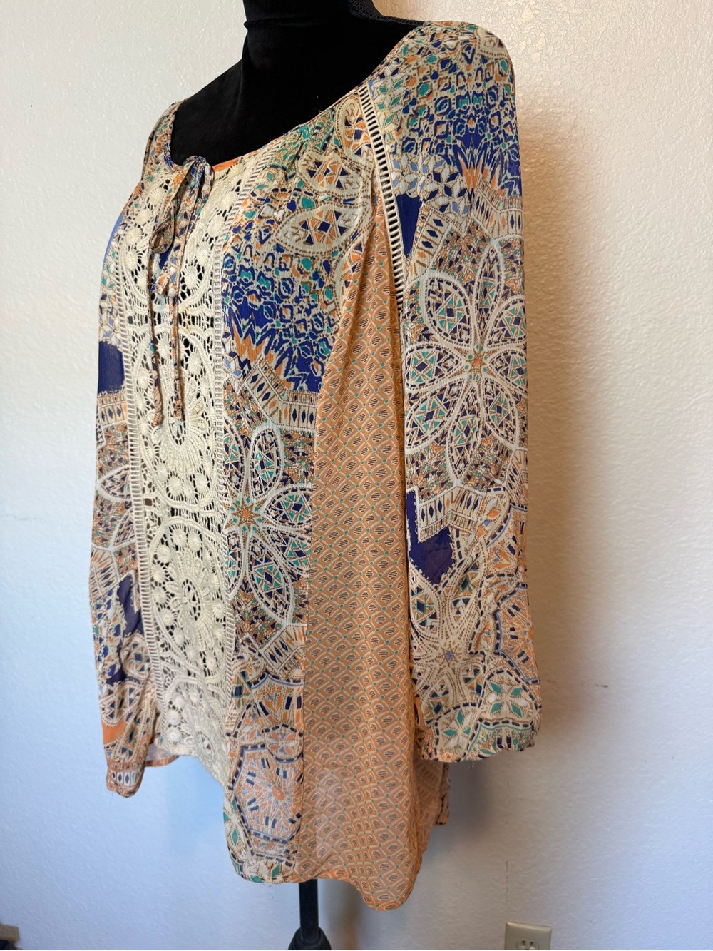 Anthropologie Meadow Rue Roselle Peasant Blouse Crochet Insert Semi Sheer Large - Picture 4 of 14